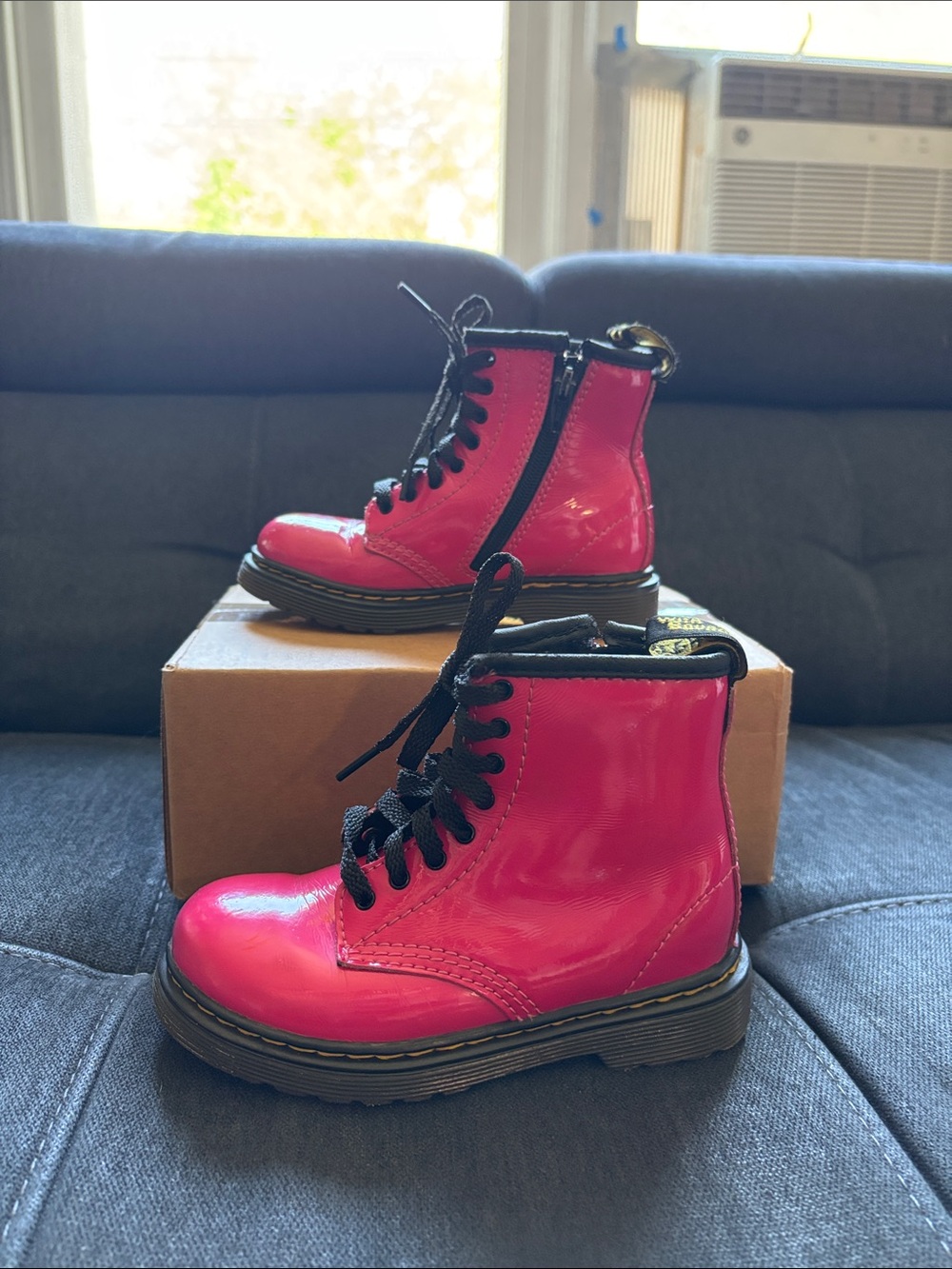 Dr. Martens Kids Hot Pink Patent Lace-Up Boots